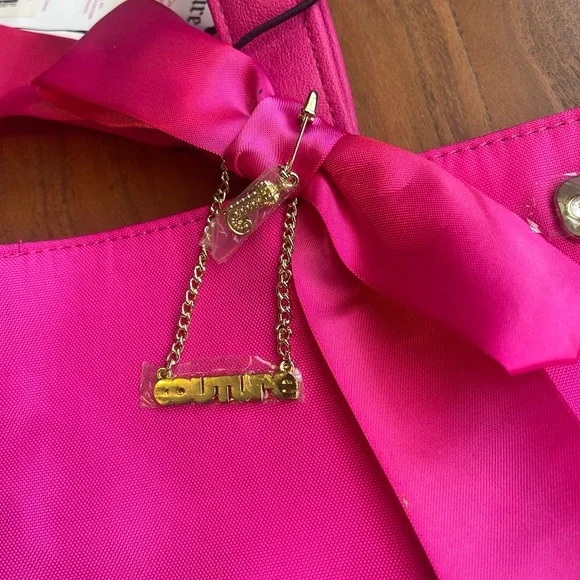 Juicy Couture Large Tote - Picture 8 of 10